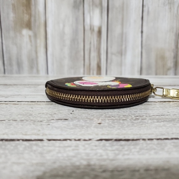 Louis Vuitton Panda Round Coin Case - Picture 4 of 8